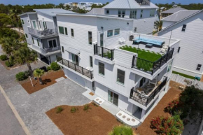 Seaview Escape in Lovely Beach Community with Incredible Rooftop Lounge